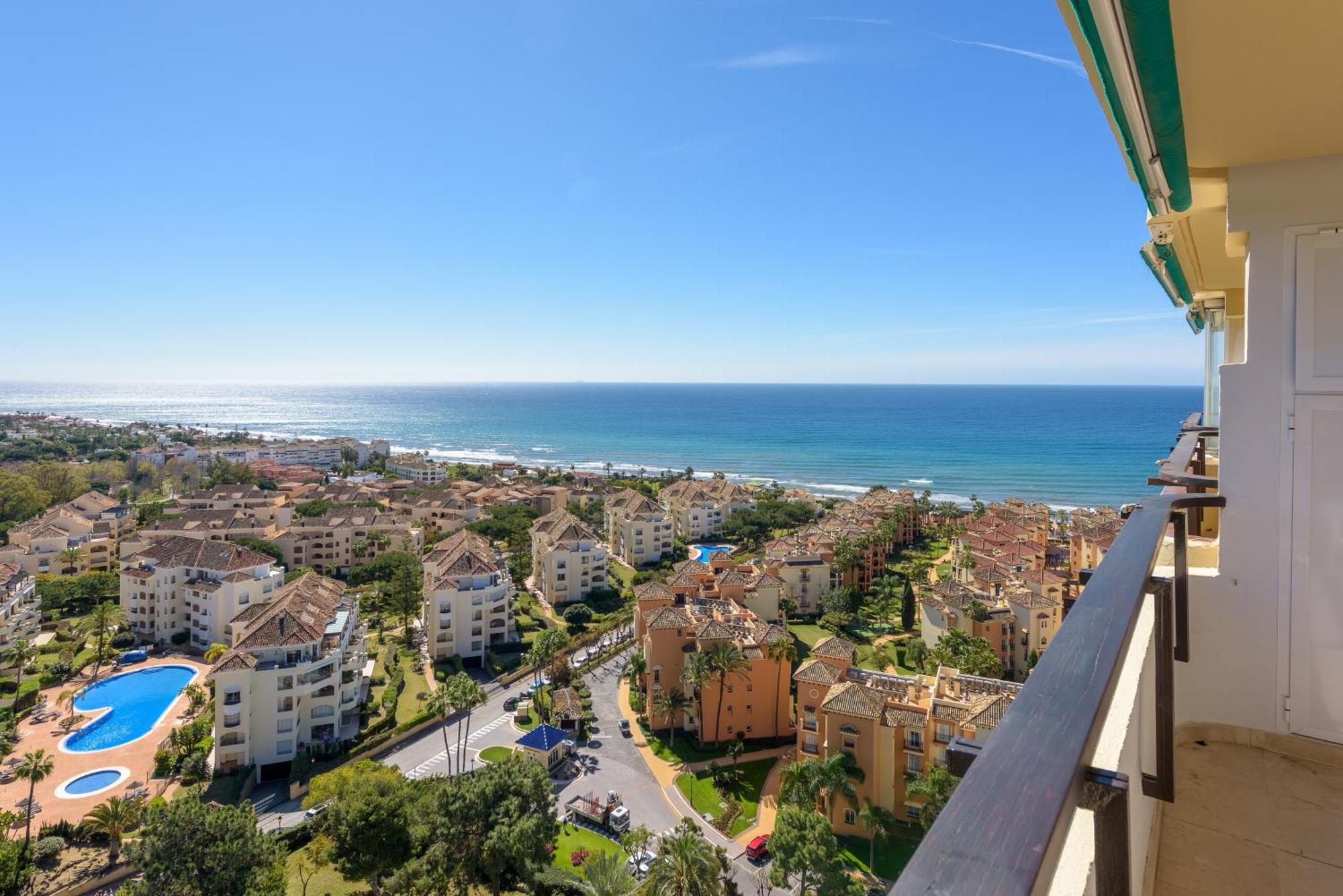 Wonderful In Enjoy The Fantastic Views Apartment